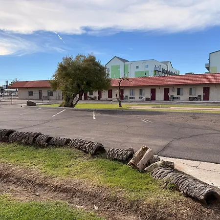 Del Rio Hotel O Near Mesa Downtown